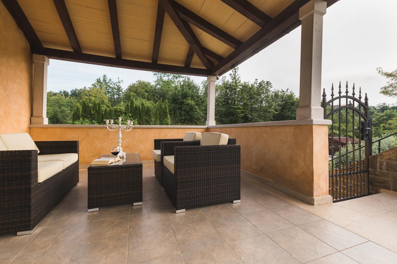 Villa Momiano With Private Pool Momjan Dış mekan fotoğraf